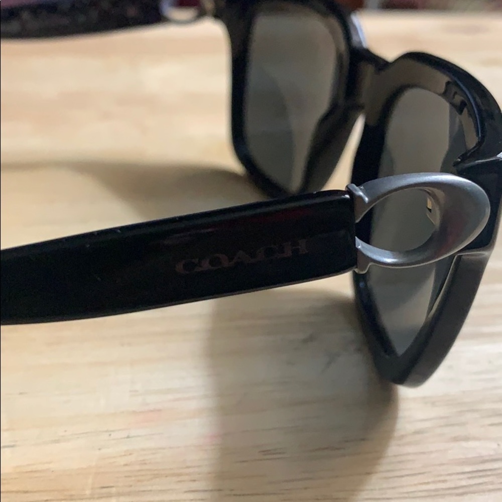 COACH WOMEN BLACK SQUARE SUNGLASSES NWT - Picture 3 of 7
